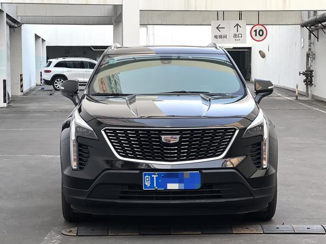 Cadillac XT4