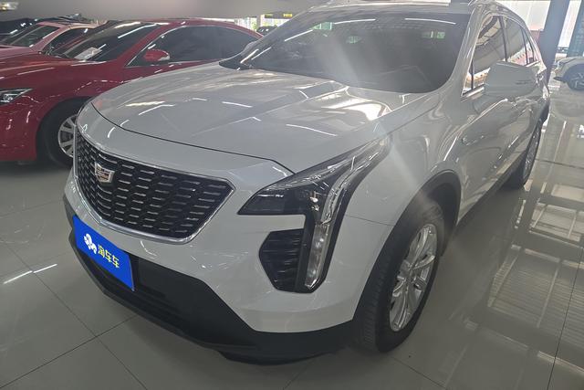 Cadillac XT4