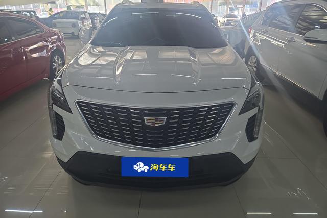 Cadillac XT4