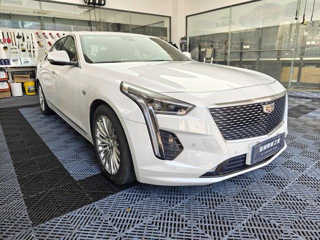 Cadillac CT6