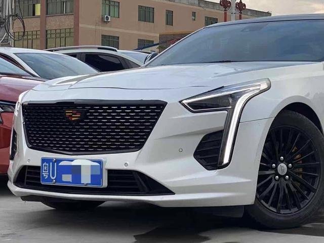 Cadillac CT6