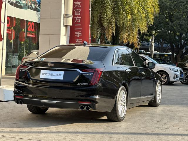 Cadillac CT6