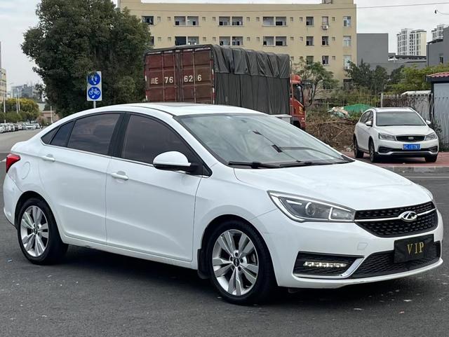 Chery Arrizo 5