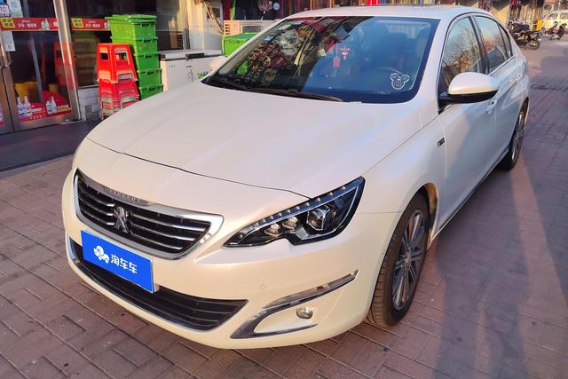 Peugeot 408