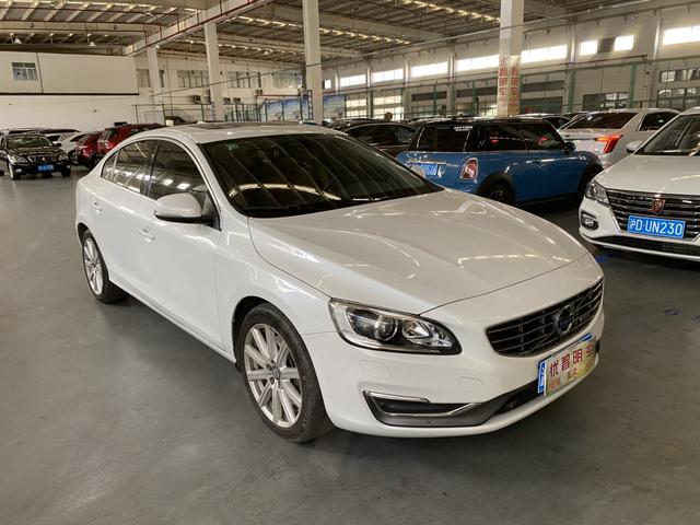 Volvo S60 PHEV