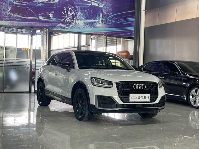 Audi Q2L