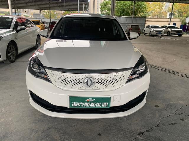 Dongfeng Fengshen E70