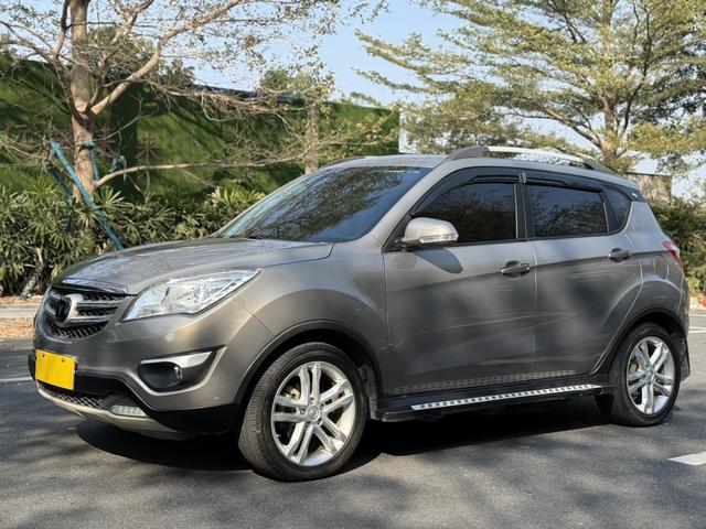 Changan CS35