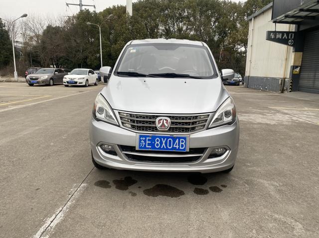 BAIC Weiwang M30