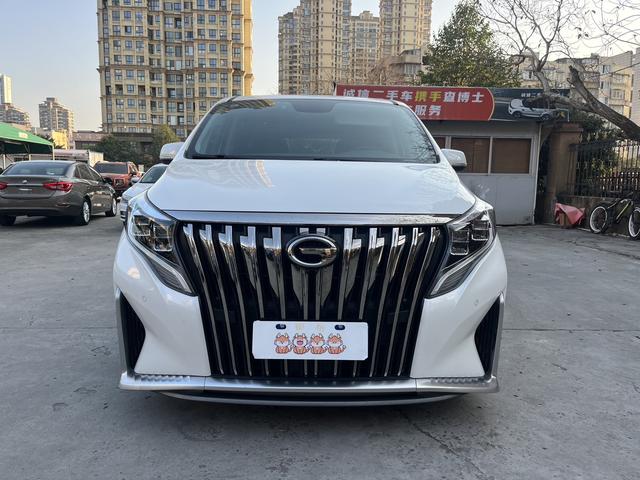 GAC Trumpchi M8