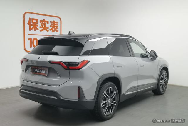 NIO ES6