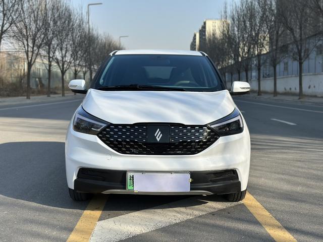 Jiangling Yizhi EV3