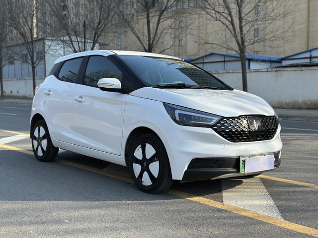 Jiangling Yizhi EV3