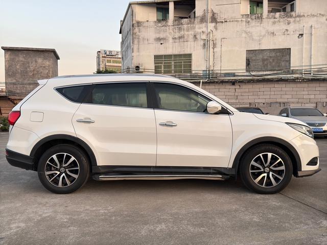 Dongfeng Fengon 580