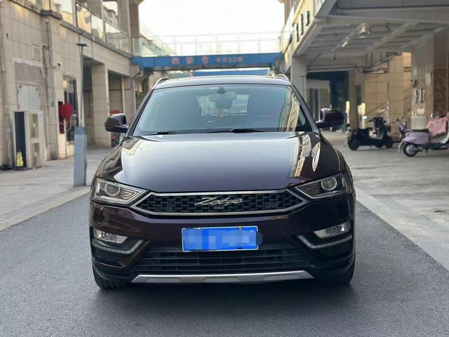 Zotye SR7