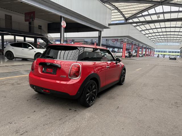 MINI MINI