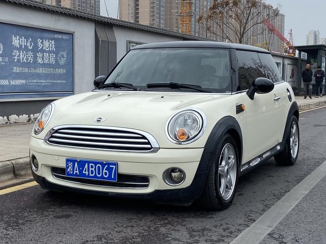 MINI MINI