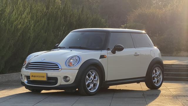 MINI MINI