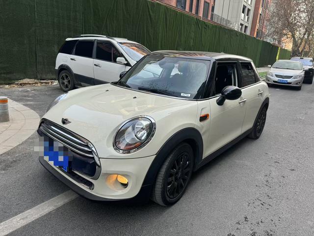 MINI MINI