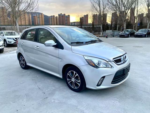 BAIC Shenbao D20