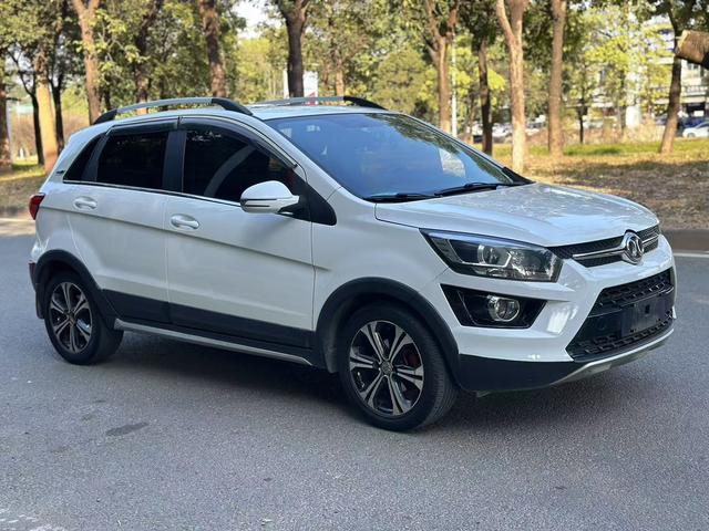 BAIC Shenbao X25