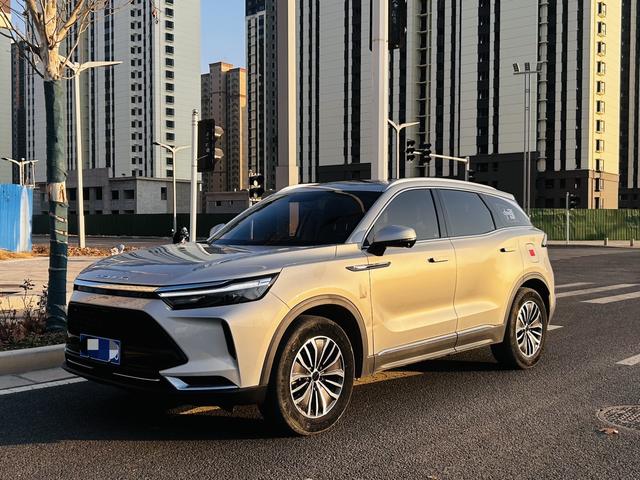 BAIC Beijing X7