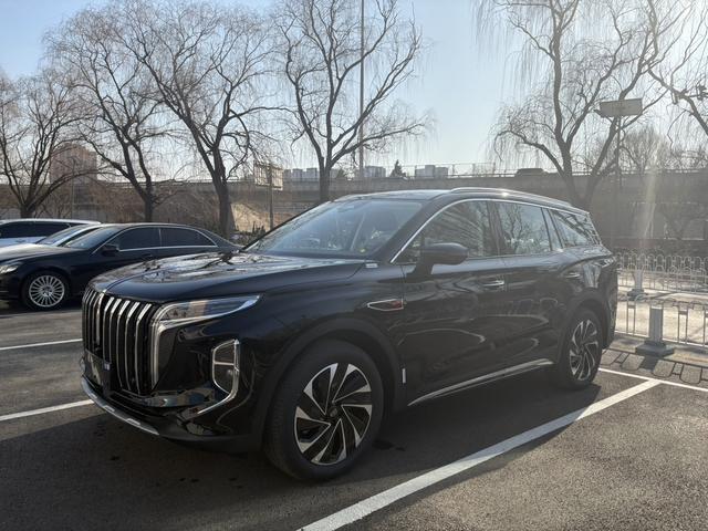 Hongqi HS7 PHEV