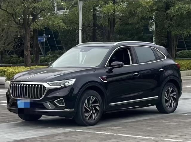 Hongqi HS5