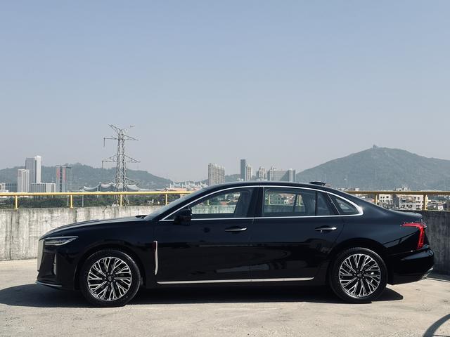 Hongqi H5