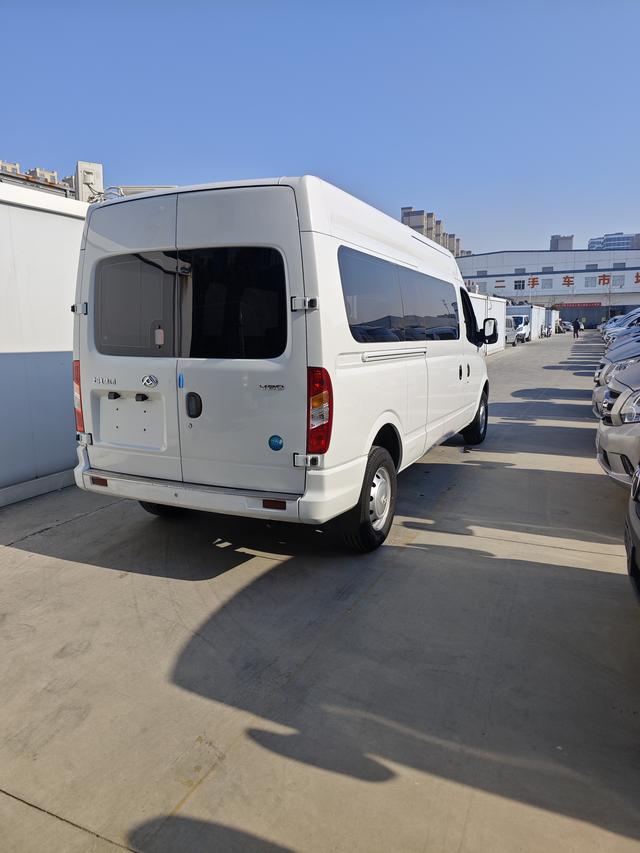 Maxus Xintu V80