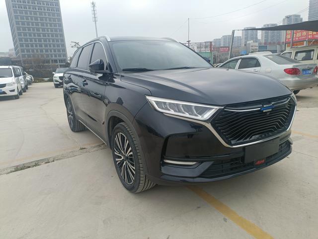 Oshan Changan Auchan X7