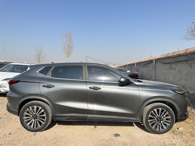 Oshan Changan Auchan X5