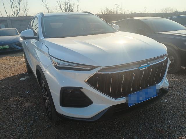 Oshan Changan Auchan X5