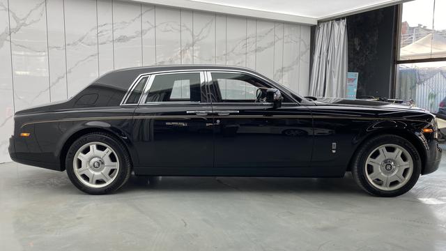 Rolls Royce Phantom