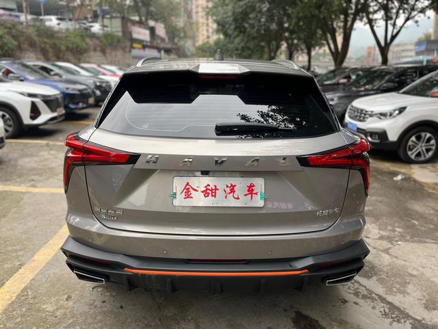 Haval F7