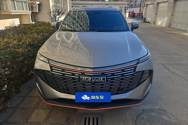 Haval F7