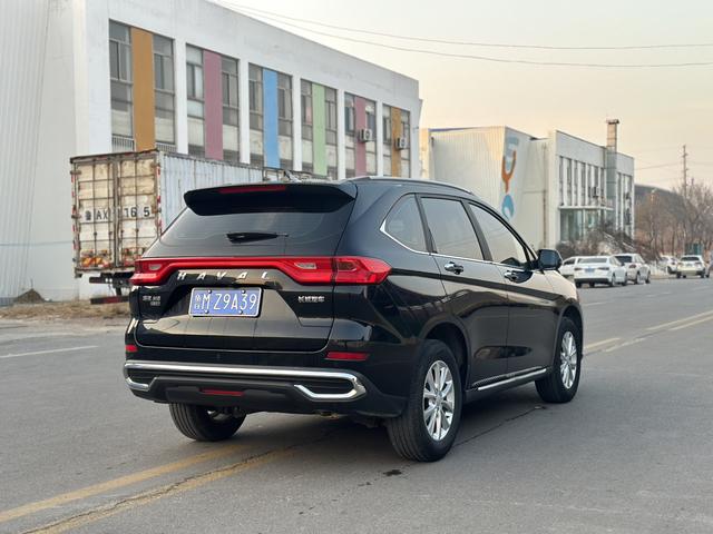 Haval M6