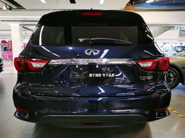 Infiniti QX60 (imported)