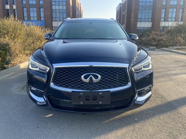 Infiniti QX60 (imported)