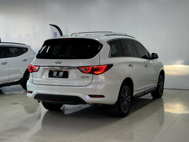 Infiniti QX60 (imported)