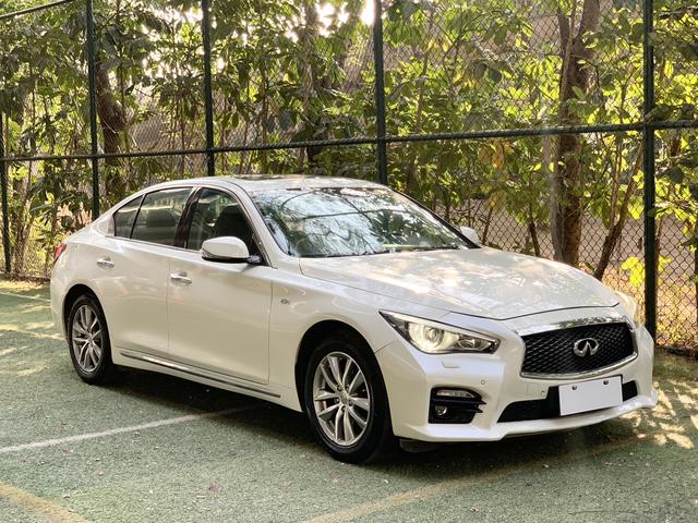 Infiniti Q50L