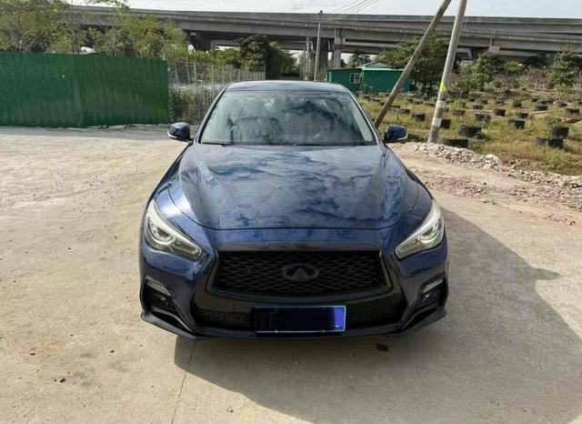 Infiniti Q50L