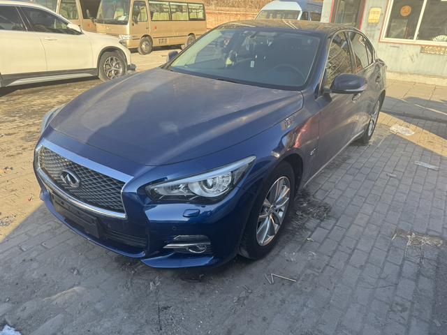 Infiniti Q50L