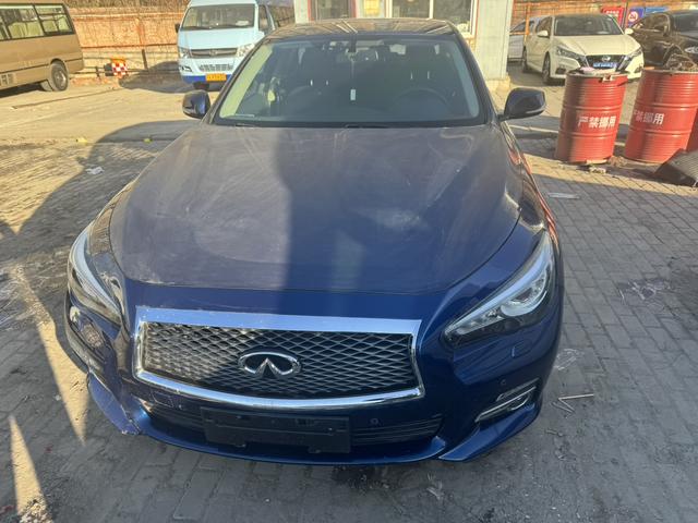 Infiniti Q50L