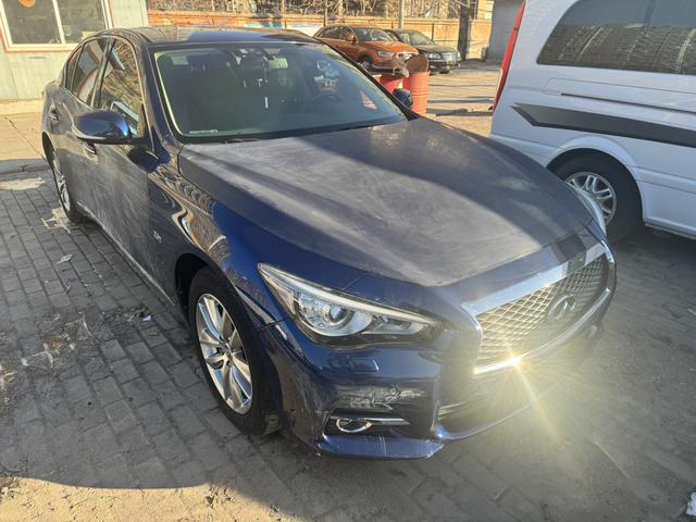 Infiniti Q50L