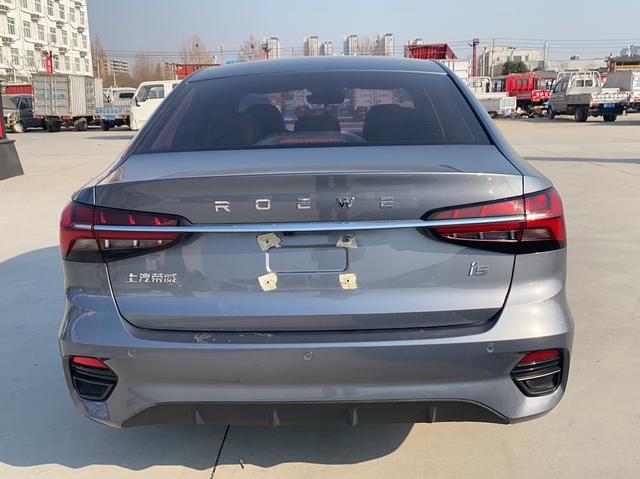 Roewe i5