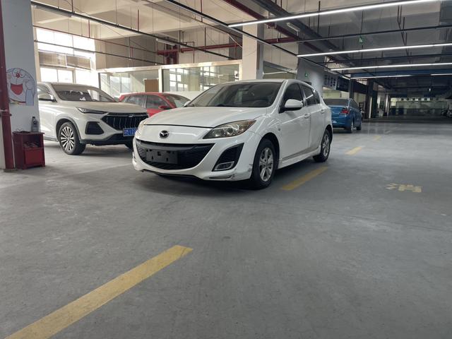 Mazda 3 star