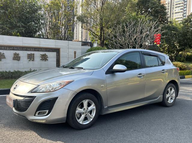 Mazda 3 star