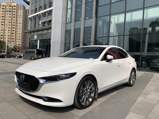 Mazda 3 Angkesela