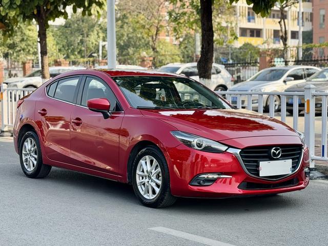 Mazda 3 Angkesela